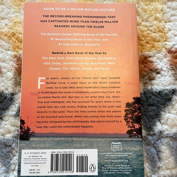 Books - Picture 2 of 4